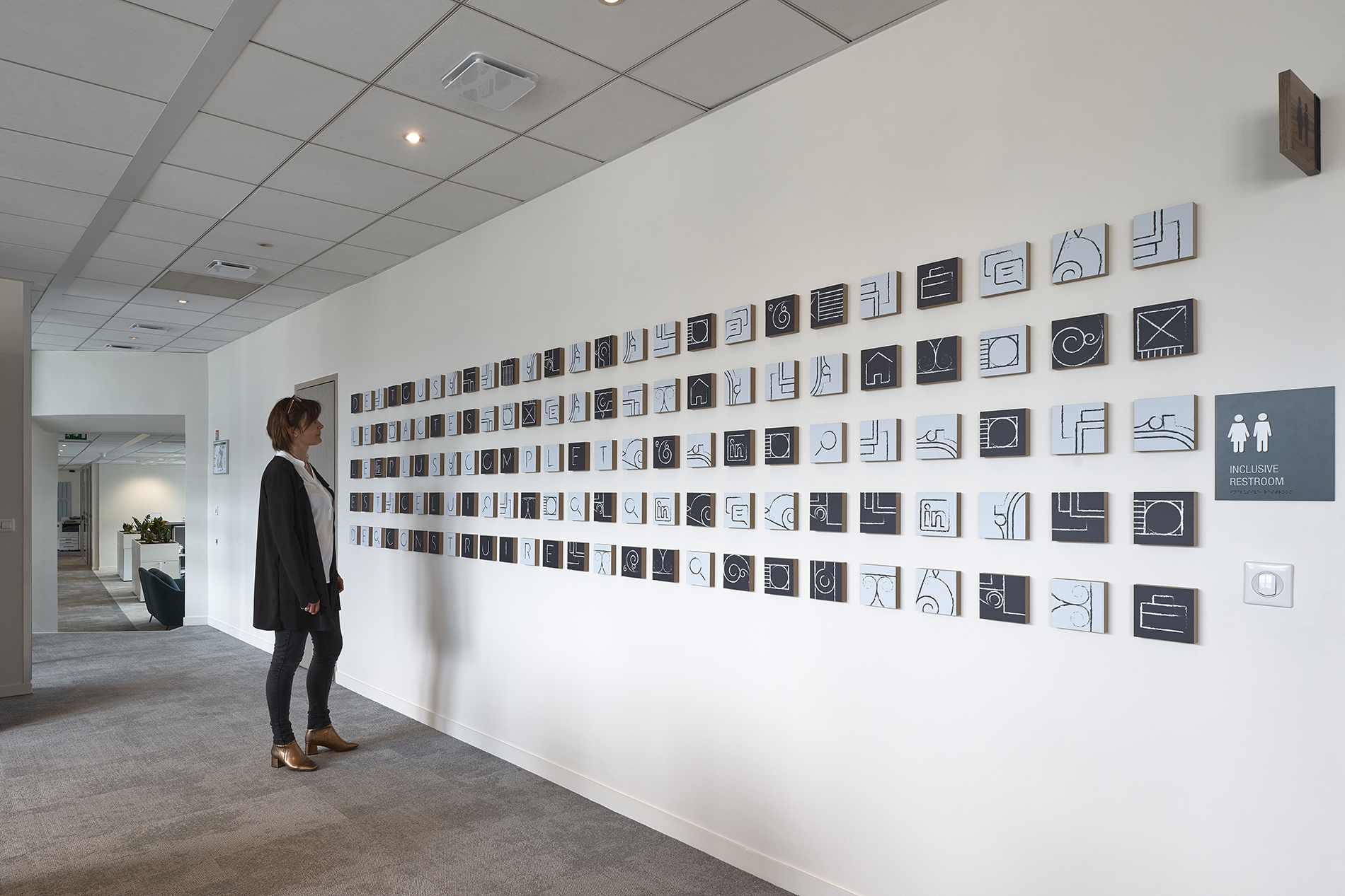 Reid Brewin architects signalétique murale
